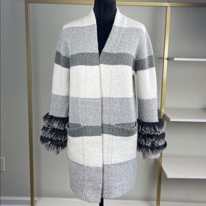 Metric Knits Gray Striped Sweater with Faux Fur Accents Ladies Size S